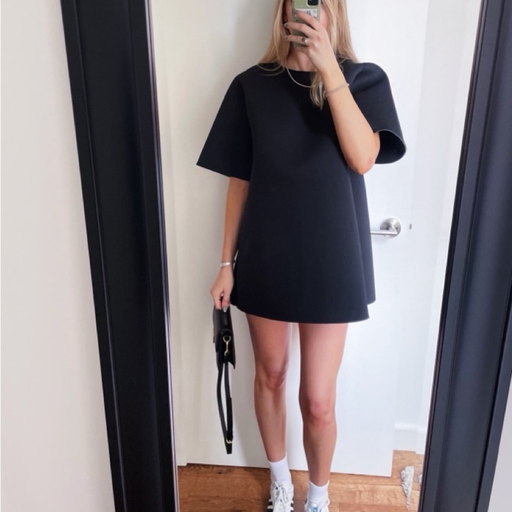 Neoprene Giza Black T-Shirt Dress